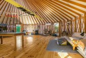 35′ fully modern yurt