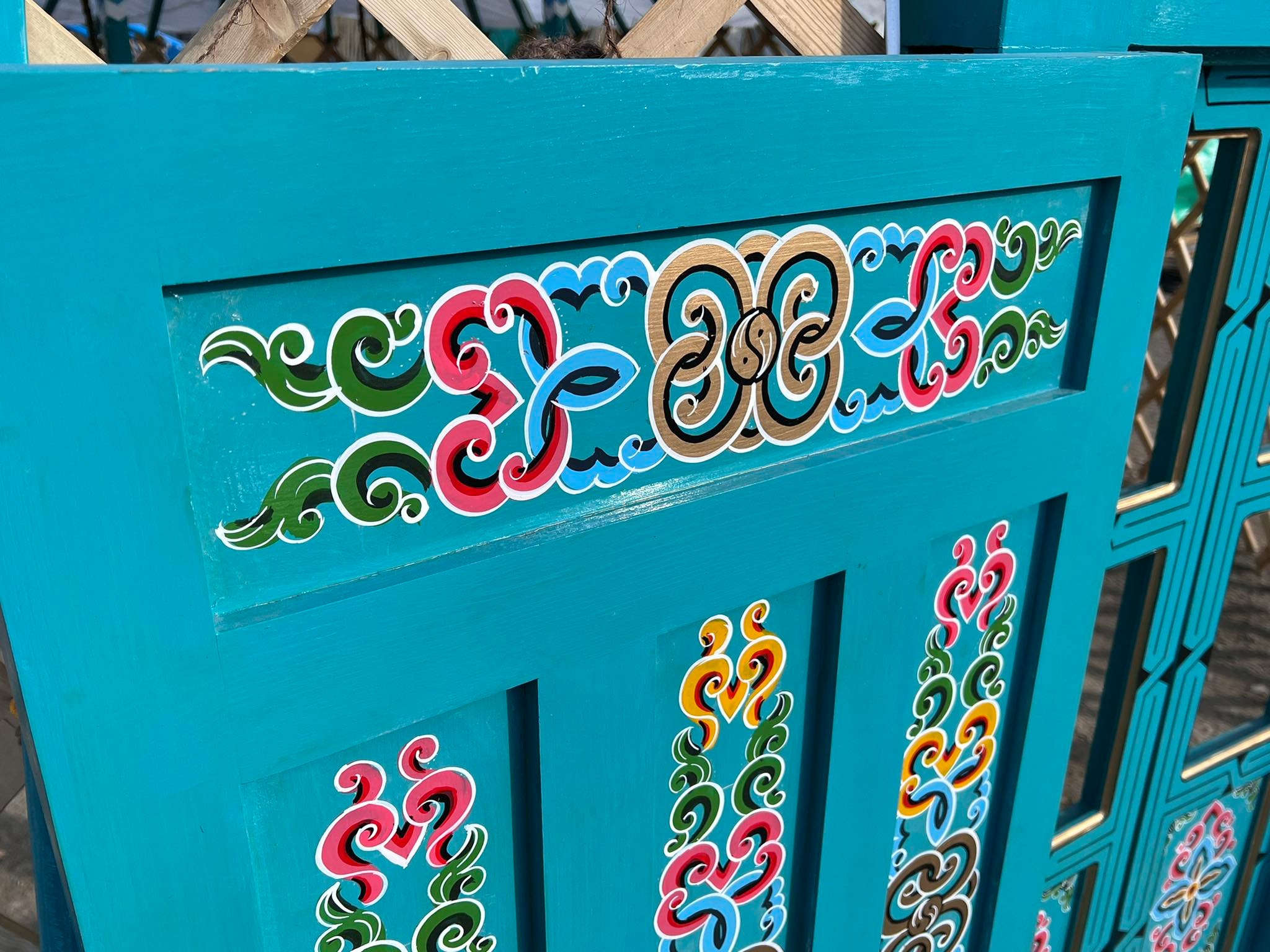 15ft diameter, 176 square feet